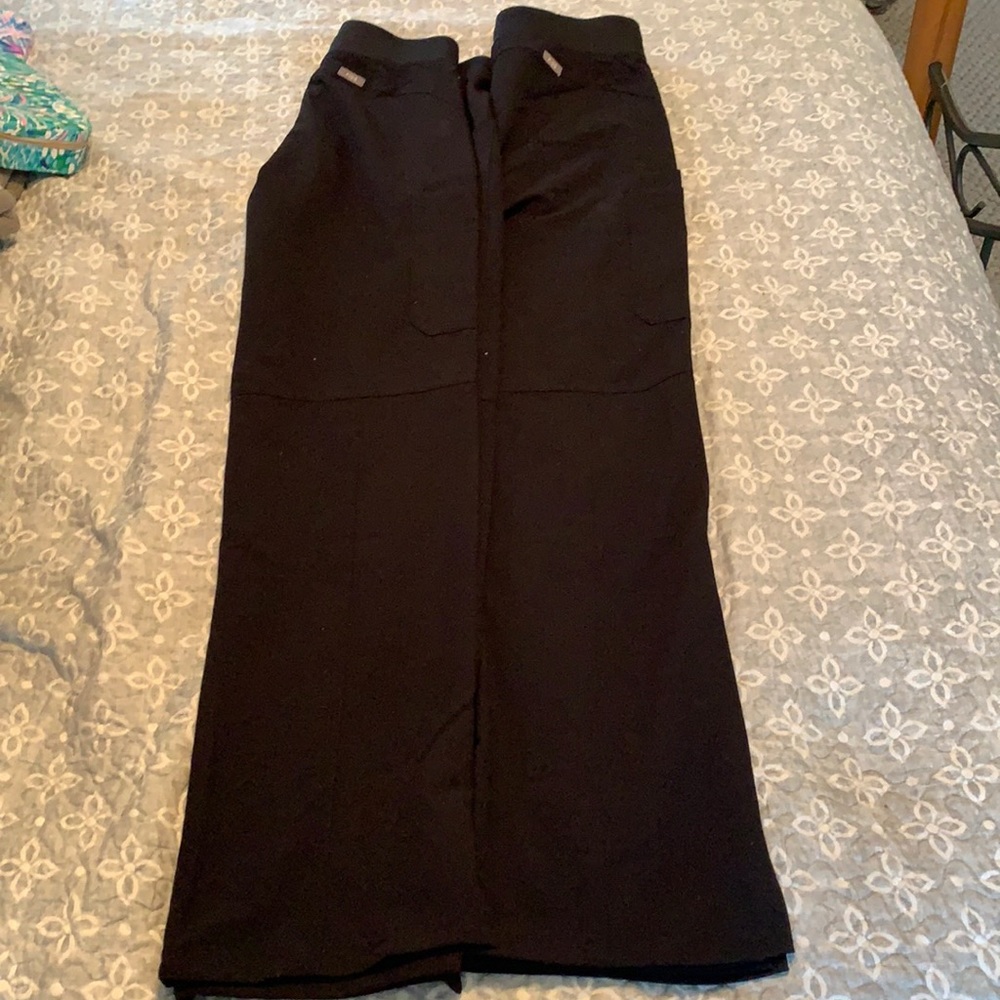 Bundle of 2 Figs Kade scrub pants